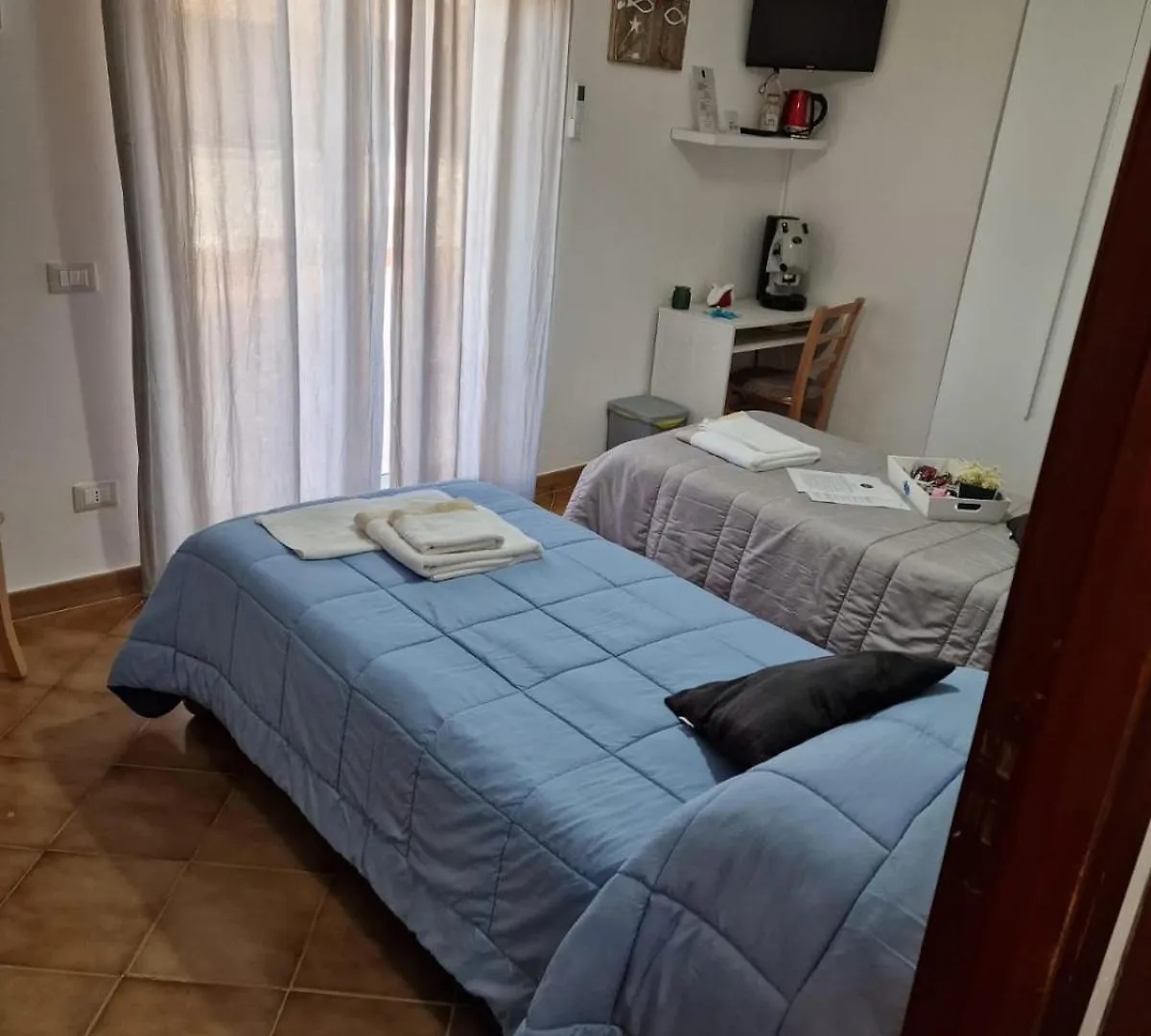 B&B Le Stanze Di Aurora Palermo Pensión